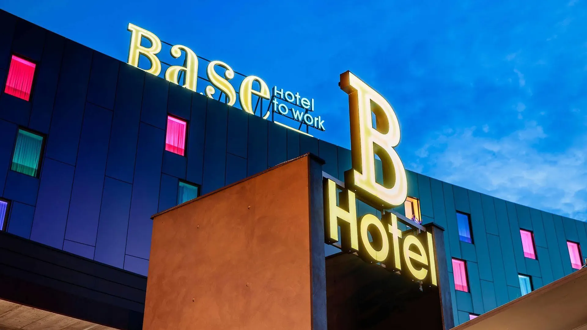 Base Hotel Новента-ди-Пьяве Италия