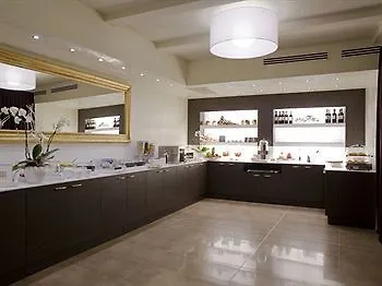 Base Hotel Noventa di Piave 4*,